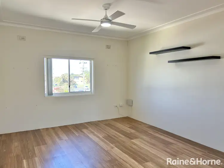 9/30 Rowland Avenue, Wollongong NSW 2500