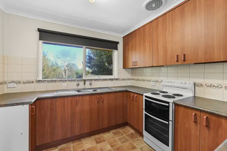 Third view of Homely unit listing, 4/11 Archibald Crescent, Warragul VIC 3820