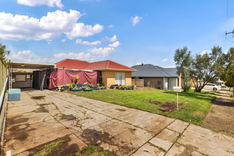 5 Kanya Road, Para Hills SA 5096