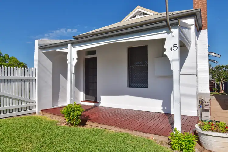 5 Parkes Street, Wellington NSW 2820