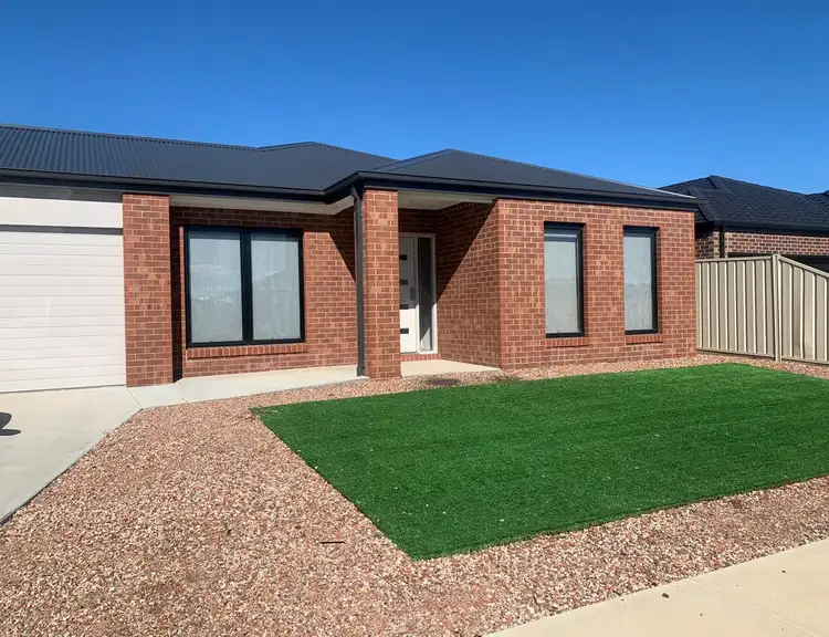 Second view of Homely house listing, 4 Willandra Drive, Shepparton North VIC 3631