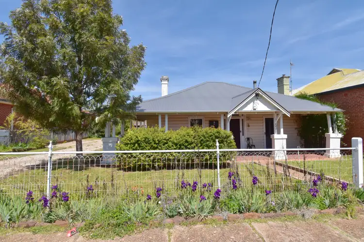 53 Warne Street, Wellington NSW 2820