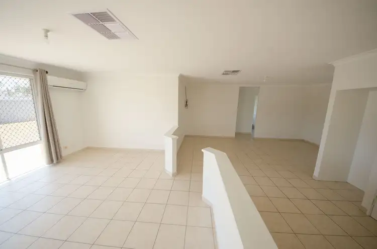 Fourth view of Homely house listing, 1 Aladdin Court, Huntingdale WA 6110