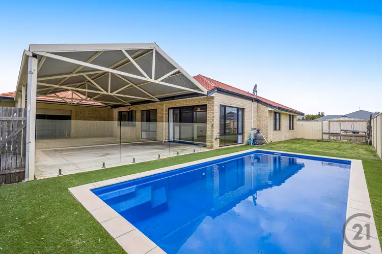 1 Victor Drive, Madora Bay WA 6210