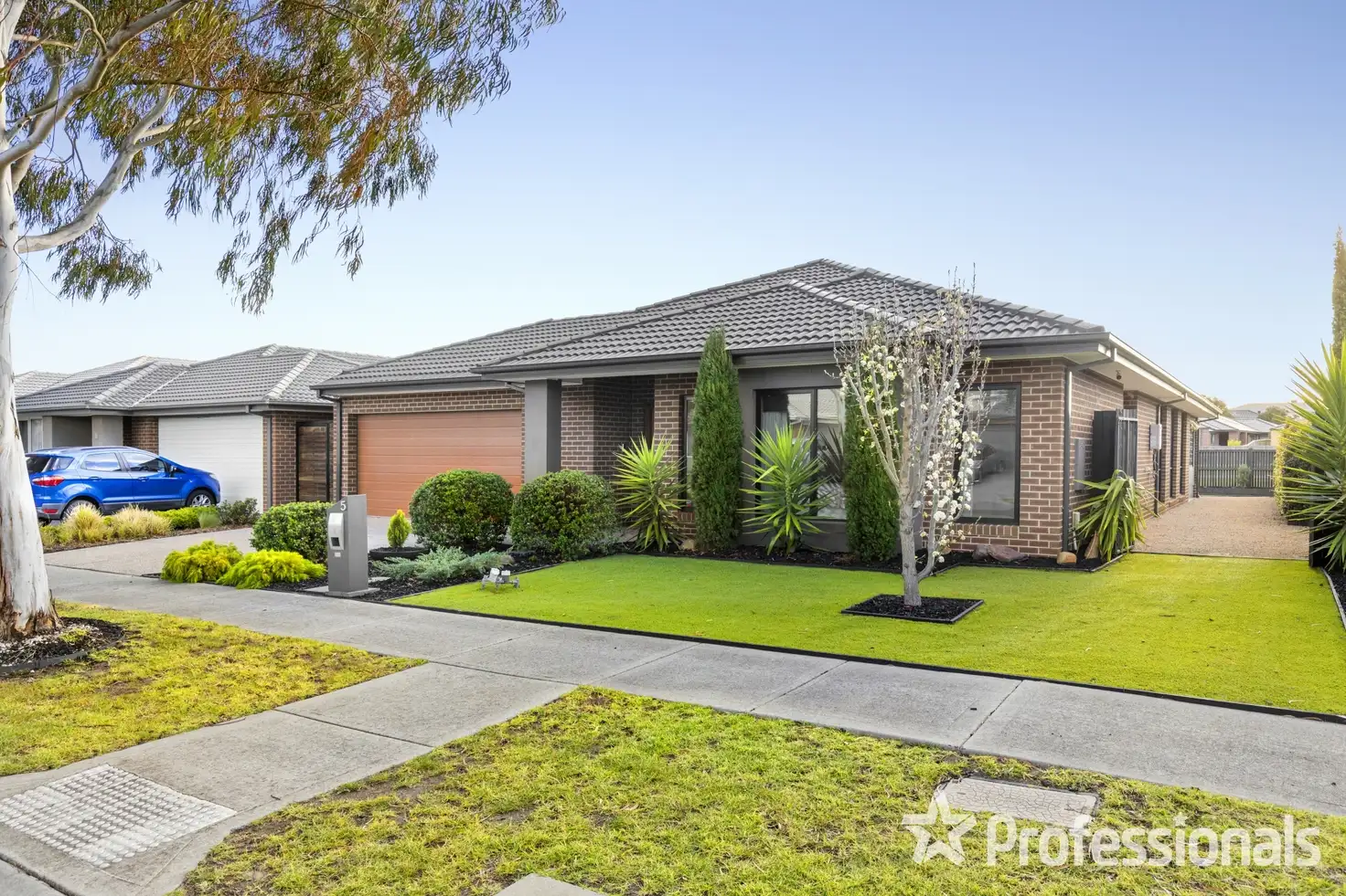 Main view of Homely house listing, 5 Mistral Way, Beveridge VIC 3753