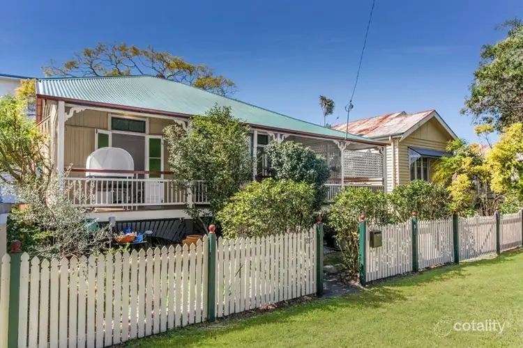 27 Windsor Avenue, Lutwyche QLD 4030