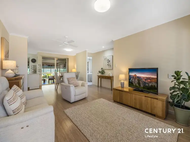 Unit 33 'Clearwaters' 2 North Street, Golden Beach QLD 4551
