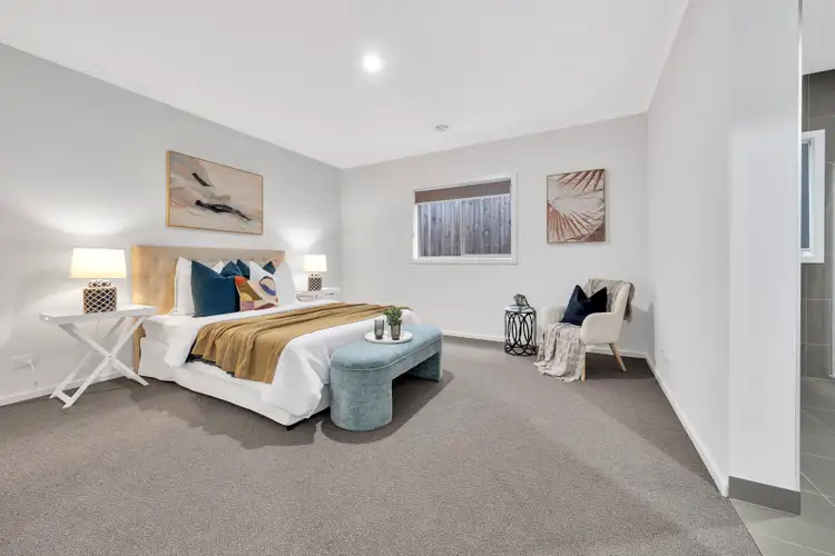 Fifth view of Homely house listing, 10 feathertop way, Nar Nar Goon North VIC 3812