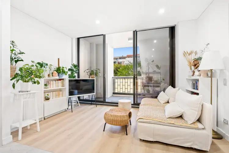 242/351 George Street, Waterloo NSW 2017