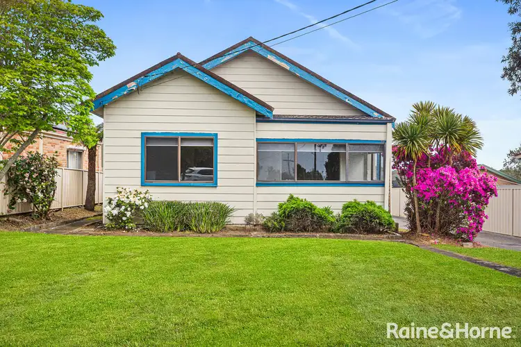 166 Parkes Street, Helensburgh NSW 2508