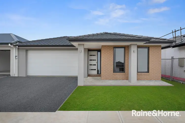 17 Noir Street, Clyde VIC 3978