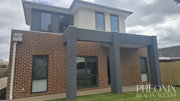 1/10 Duke Street, Werribee VIC 3030