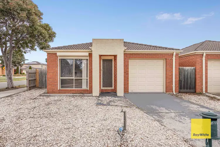 1 Brae Grove, Point Cook VIC 3030