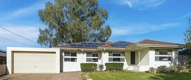 7 Warilda Avenue, Valley View SA 5093
