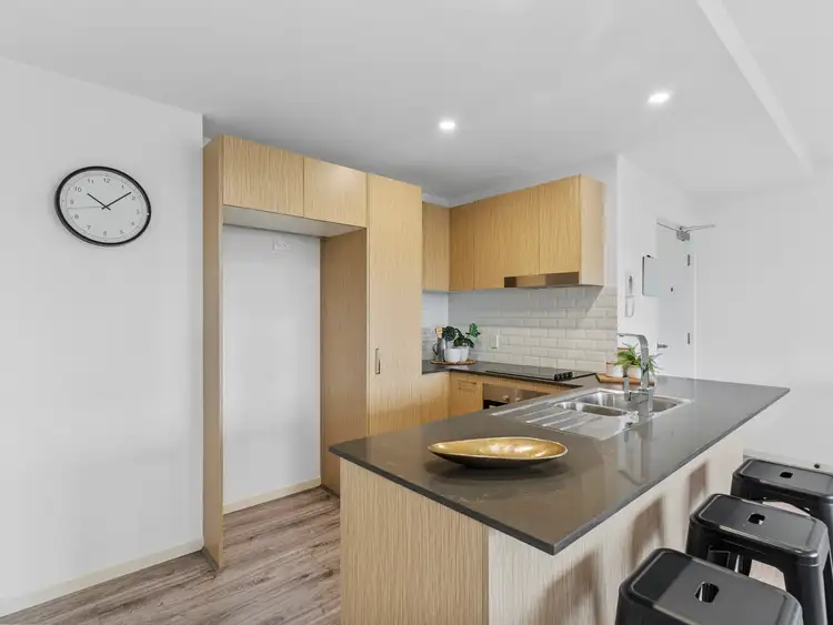 Sixth view of Homely unit listing, 403/57 Ludwick Street, Cannon Hill QLD 4170