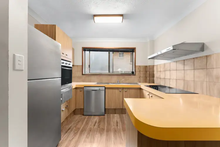 Sixth view of Homely unit listing, 1/17-19 Surf Parade, Broadbeach QLD 4218
