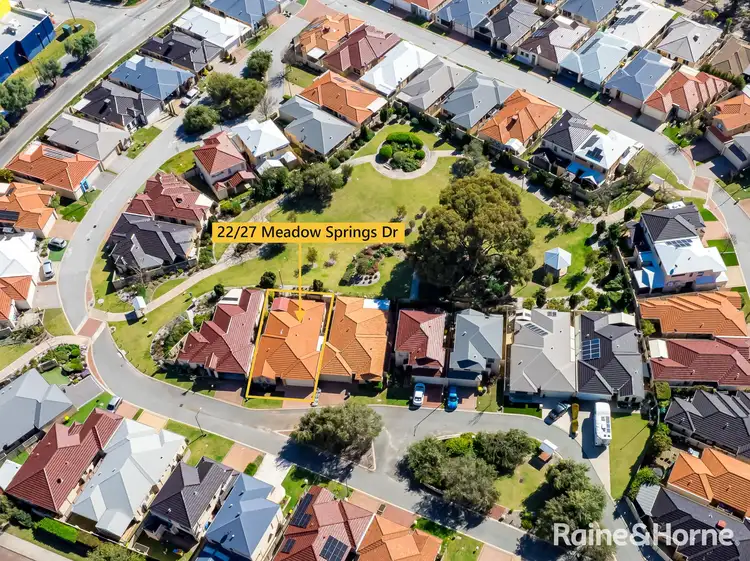 27 Meadow Springs Drive