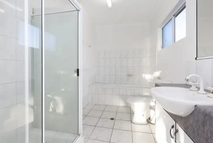 Fourth view of Homely unit listing, 9/4 Giuseppe Court, Coconut Grove NT 810