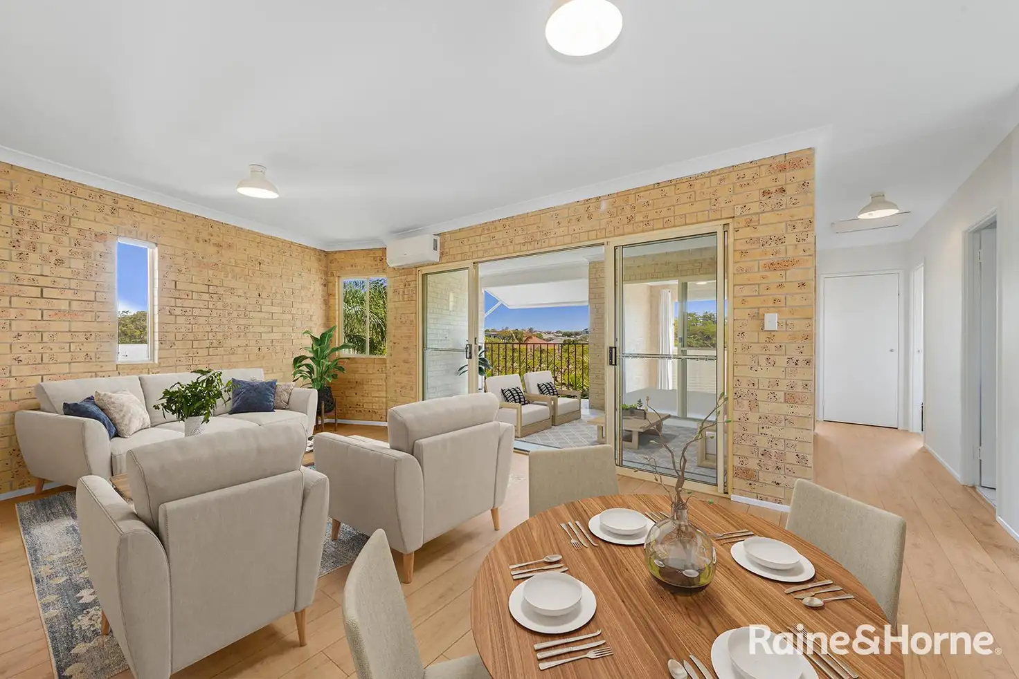 Main view of Homely unit listing, 5/16 Simpson, Morningside QLD 4170