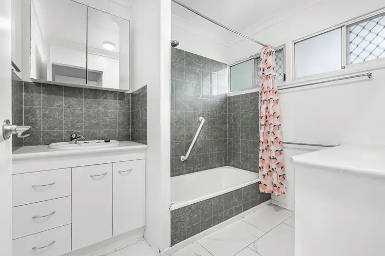 Fourth view of Homely house listing, 126 Cameron Parade, Wynnum QLD 4178