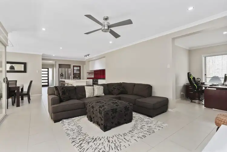 62 Anesbury St, Doolandella QLD 4077