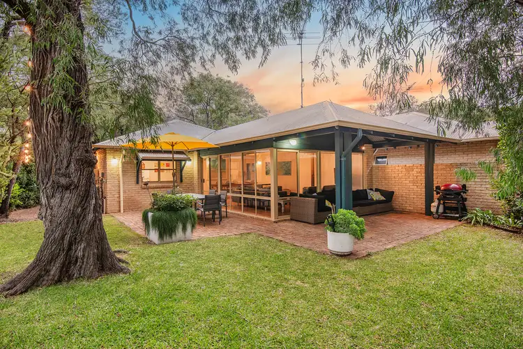 1B Wilson Avenue, Quindalup WA 6281