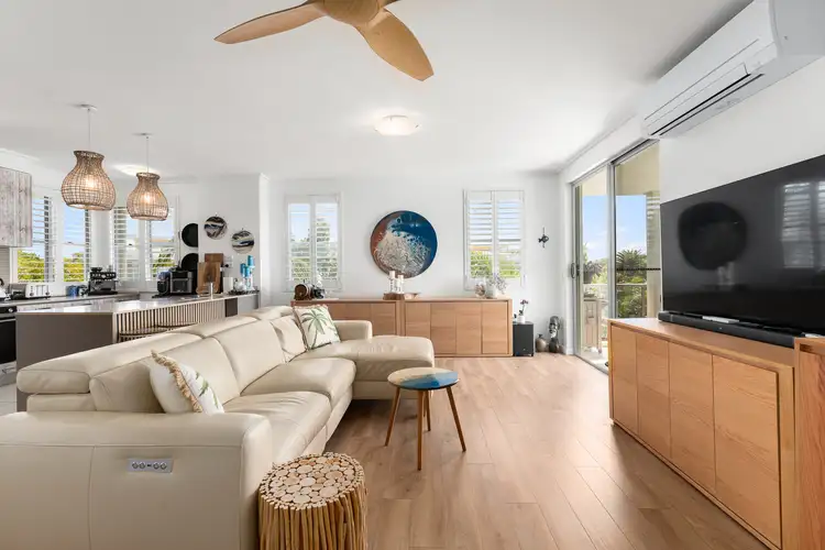 431/66 Sickle Avenue, Hope Island QLD 4212