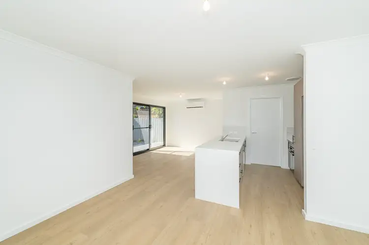 Fifth view of Homely house listing, B/32 Hepburn Way, Balga WA 6061