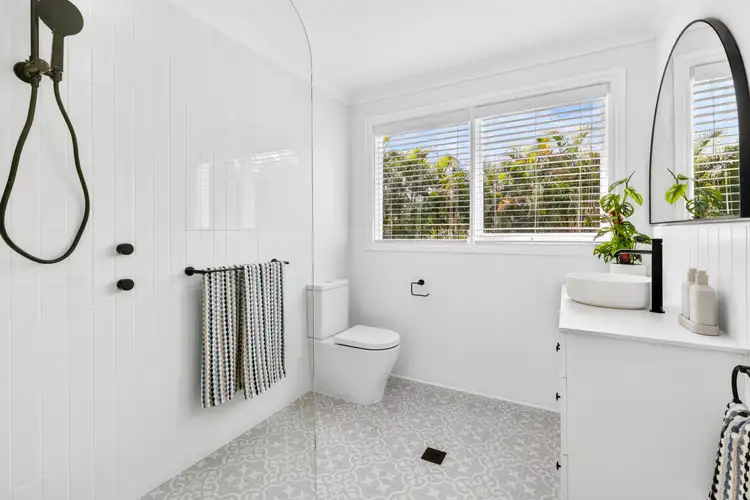 Fifth view of Homely house listing, 10 Jeanette Avenue, Mona Vale NSW 2103