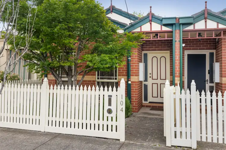 104 Hall Street, Newport VIC 3015