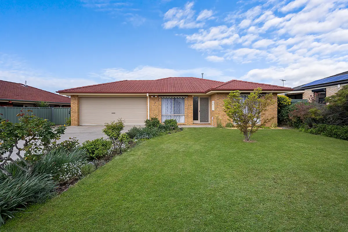 Main view of Homely house listing, 2 Kent Manor, Hamilton VIC 3300