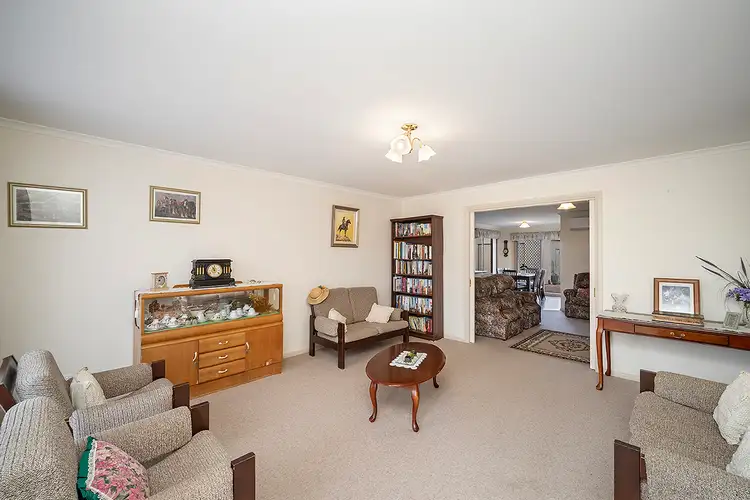 Second view of Homely house listing, 2 Kent Manor, Hamilton VIC 3300