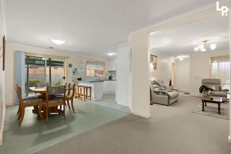Sixth view of Homely house listing, 7 Burwood Court, Narre Warren VIC 3805