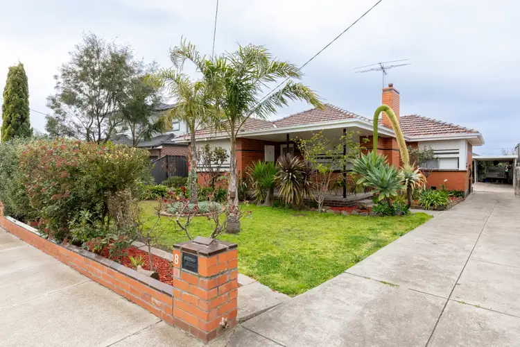 8 Mentha Street, Sunshine West VIC 3020