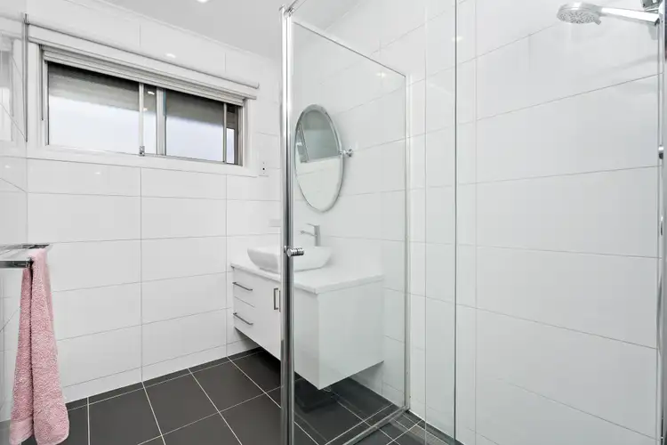 Fourth view of Homely house listing, 8 Mentha Street, Sunshine West VIC 3020