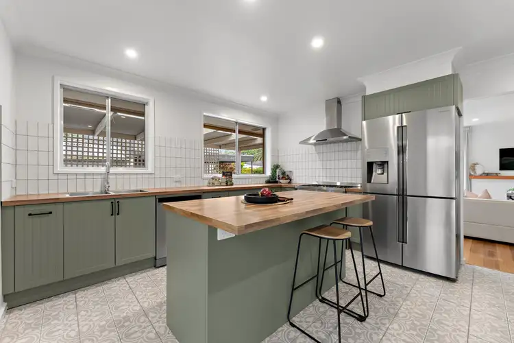 Fifth view of Homely house listing, 8 Broadbent Court, Chelsea Heights VIC 3196