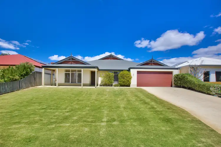 22 Allwood Avenue, Hilbert WA 6112
