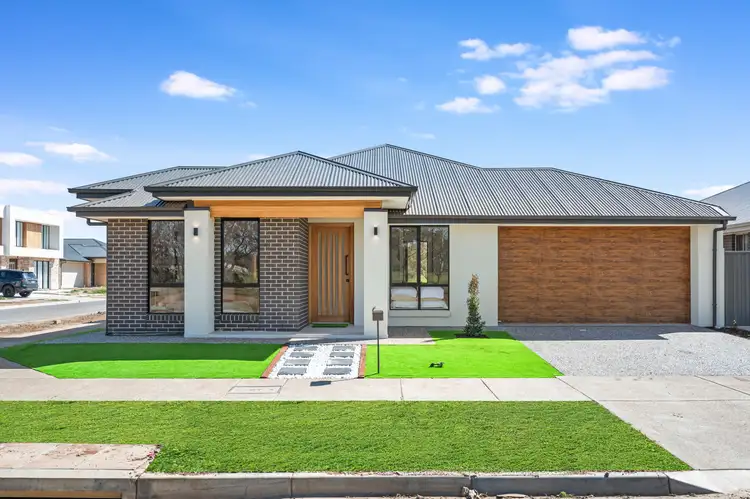 Second view of Homely house listing, 29 Formosa Circuit, Riverlea Park SA 5120