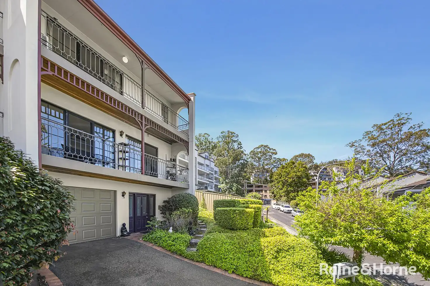 Main view of Homely townhouse listing, 8/4 Broadview Avenue, Gosford NSW 2250