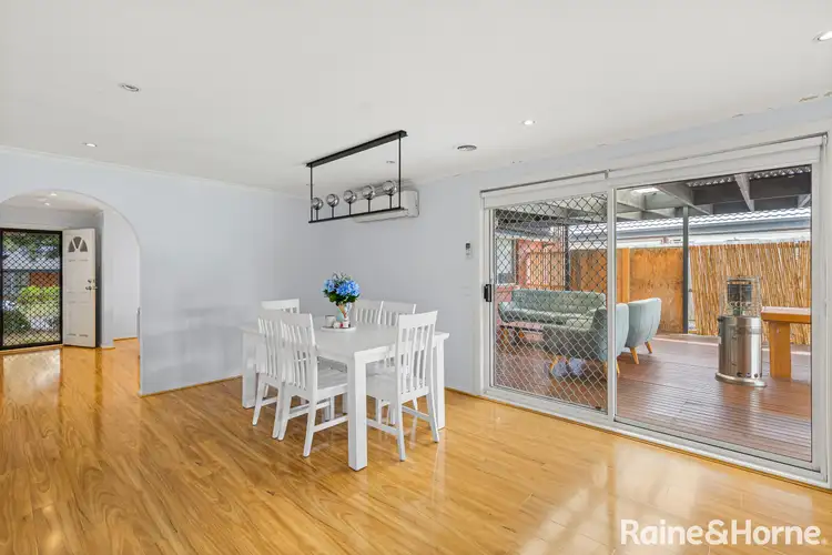 Sixth view of Homely house listing, 9 Shearer Place, Roxburgh Park VIC 3064