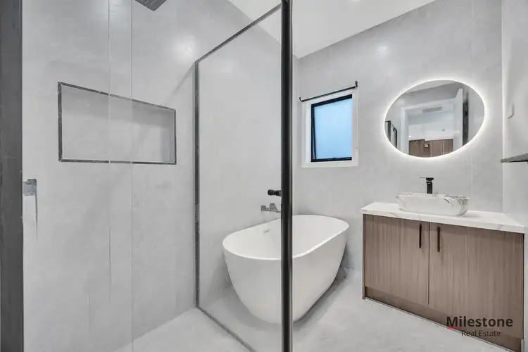 12 Kyah Street, Fraser Rise VIC 3336