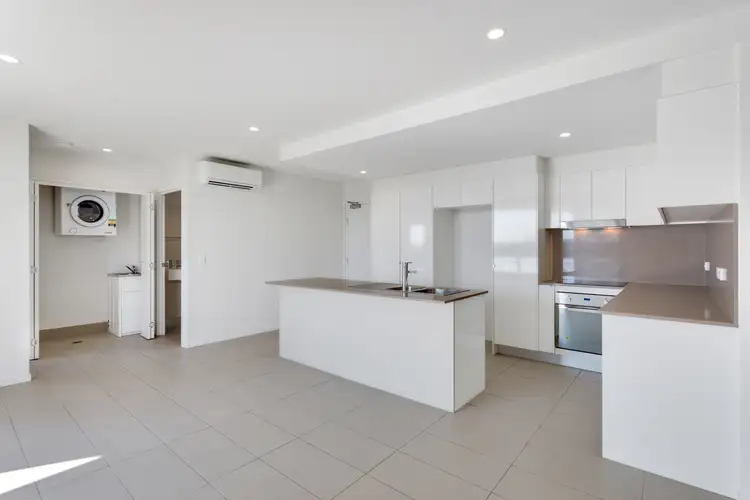 Second view of Homely apartment listing, 21/1049 Wynnum Road, Cannon Hill QLD 4170