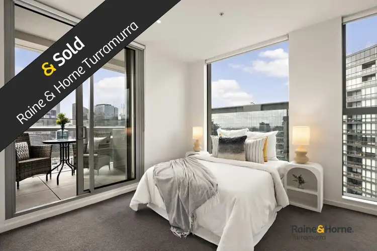 2305/888 collins street, Melbourne VIC 3000