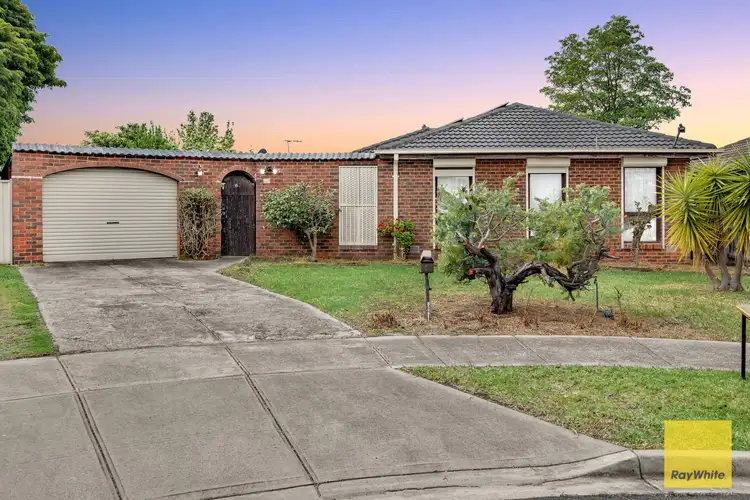 6 Garry Court, Kings Park VIC 3021