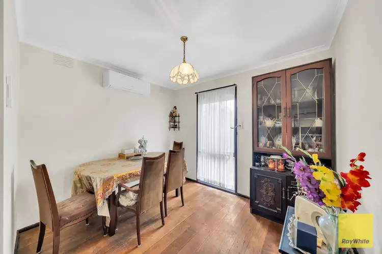 Fourth view of Homely house listing, 6 Garry Court, Kings Park VIC 3021