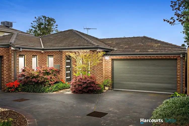 2/13 Batesford Road, Chadstone VIC 3148