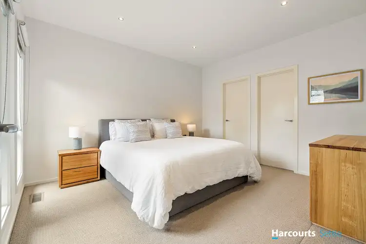 Fifth view of Homely unit listing, 2/13 Batesford Road, Chadstone VIC 3148