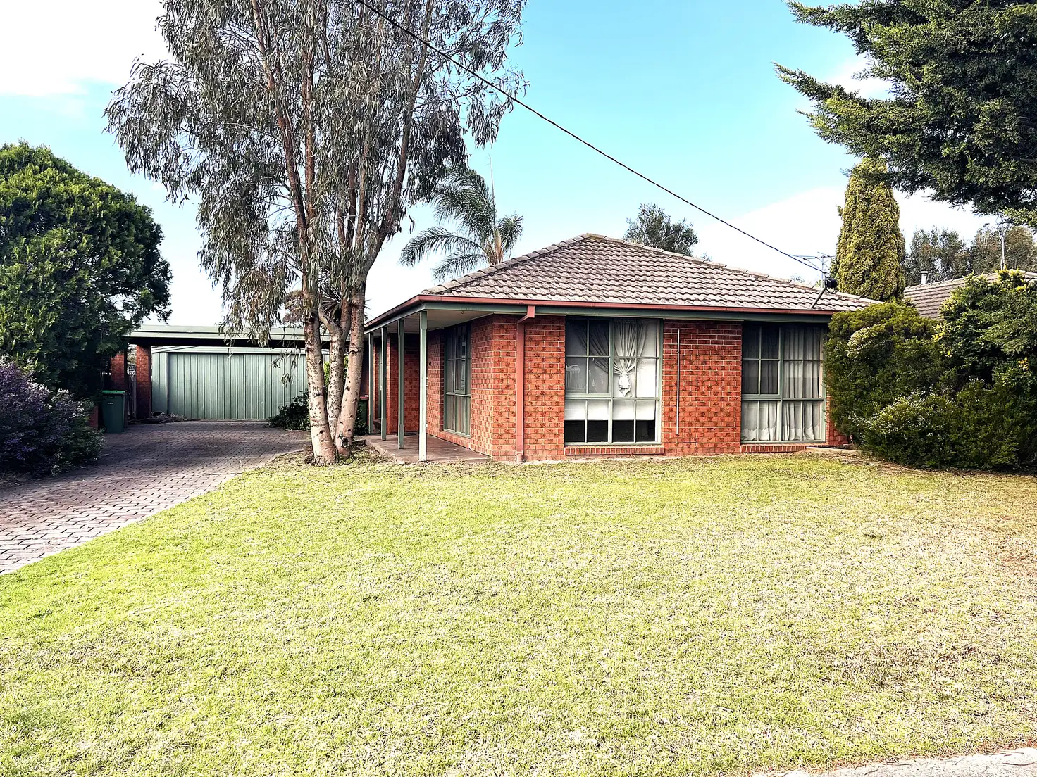 Main view of Homely house listing, 19 Simon Drive, Pakenham VIC 3810