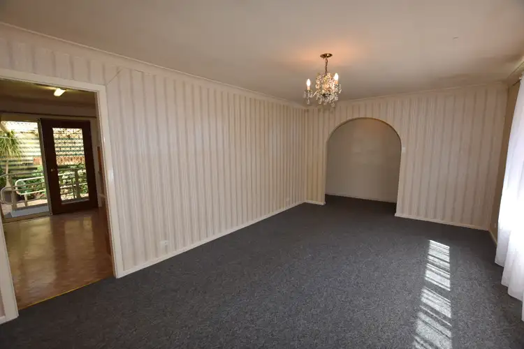 Fifth view of Homely house listing, 2 Pyala Place, Orange NSW 2800