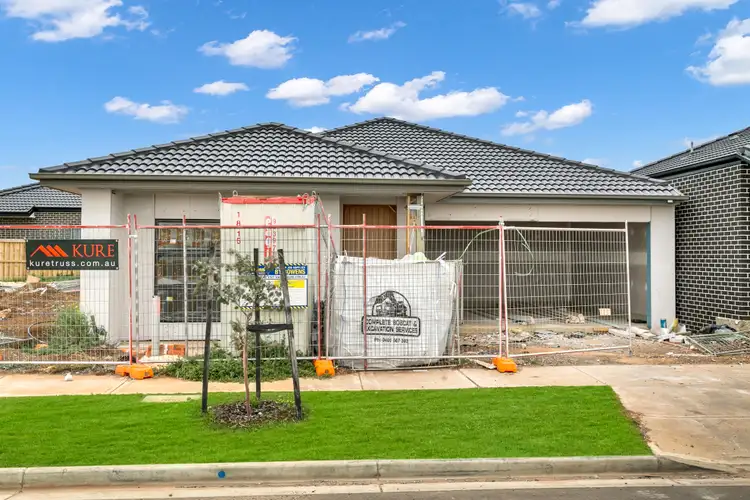 Second view of Homely house listing, 10 Urquhart Road, Tarneit VIC 3029